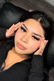 Who does micro blading ? please show pictures in comments