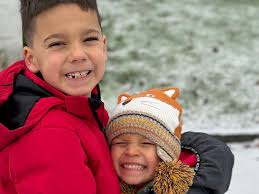 Fundraiser by Ashley Cavell : Single critical care nurse mom fighting for  her kids