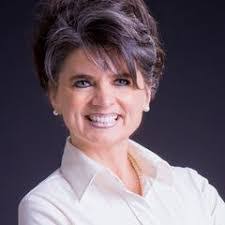 Tracy Schrader's Instagram, Twitter & Facebook