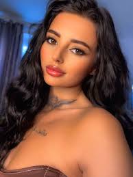 Danica Daisy Arnold (@danicadaisya) • Instagram photos and videos