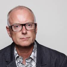 Designing for the Experience-Centric Organization. Designing experience  journeys to win through customer experience