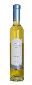 En grands amateurs de vin que nous sommes, ça nous fait sourire quand une de nos boissons favorites est tournée en dérision au cinéma. 100 La Verite Est Dans Le Vin Ideas Wine Wine Recipes Wines