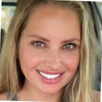 Erin Forrest's Instagram, Twitter & Facebook