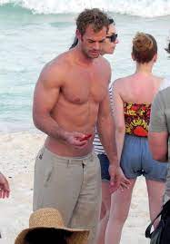 Explore more searches like william levy y jennifer lopez. William Levy Photostream William Levi Jennifer Lopez Williams