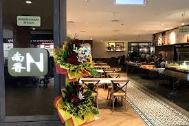 Nam heong coffee shop in ipoh is busy as usual and customers still come for their freshly baked egg tarts, dim sum, white coffee and char koay teow. Nam Heong Ipoh At The Klia2 Klia2 Info