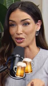 A black bear sighting has caused some scares in a New Jersey neighborhood.  bit.ly/4eNrKTJ