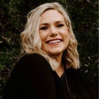 Kayla Robison Email & Phone Number