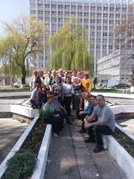 Noul manager de la spitalul județean baia mare, contestat de președintele consiliului județean maramureș. Plantare De Flori La Spitalul JudeÈ›ean Spitalul Judetean De Urgenta Dr Constantin Opris Baia Mare Facebook