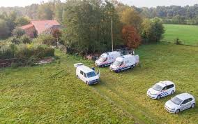 It is located in the municipality of de wolden, about 6 km northeast of meppel. Politie Zoekt Met Geldhond En Haalt Drone Uit Lucht Bij Ruinerwold Boerderij Steenwijker Courant