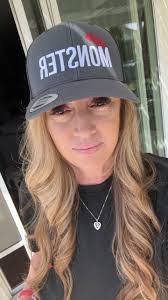 Jennifer Manu's Instagram, Twitter & Facebook