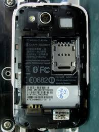 2011 HTC Wildfire S A510e inside.jpg ...
