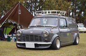 like mini content have a look at our feed and follow us for your daily mini fix classicmini carros