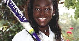 Freida Fox's Instagram, Twitter & Facebook