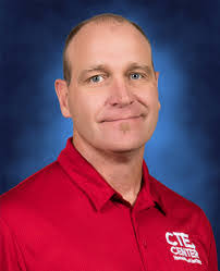 Lindsey Stanton's Instagram, Twitter & Facebook