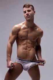 Hard thick bulge in wet briefs - Boybriefs.com