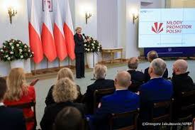 Nominacje profesorskie w Pałacu Prezydenckim \ Archiwalne aktualności \  Aktualności rok 2005 \ Oficjalna strona Prezydenta Rzeczypospolitej Polskiej