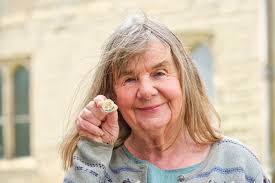 Popular children's character to feature