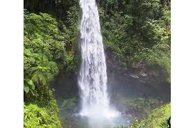 Tinggi 92 meter twitter / instagram: Legenda Cinta Ranusentika Di Curug Cipendok Republika Online