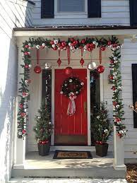 Maybe you would like to learn more about one of these? 56 Amazing Front Porch Christmas Decorating Ideas Beautiful Christmas Decorations Christmas Entry Christmas Porch Decor