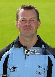 64 Photos & High Res Pictures