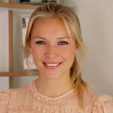 Grace Gleave (@GraceGleave)