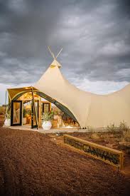 A New Glampsite Just Opened At The Grand Canyon Tente Safari Tentes Terrasse
