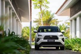 Toyota Yaris Cross 2023: Tiện nghi hàng đầu phân khúc