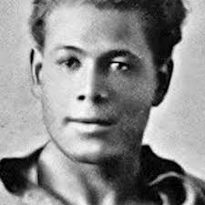 Painting the picture of women's football in 1922