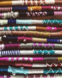 Stringy hair is caused by too much sebum (the natural oil of the scalp) on the hair shaft. Hair Thread Wrap History Crazypurplemama