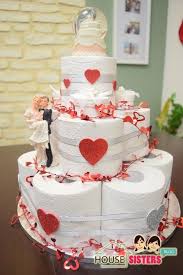 Housesisters Diy Hochzeitstorte Als Geschenk Hochzeitsgeschenk Torte Aus Klopa Hochzeitstorte Basteln Diy Hochzeitstorte Und Diy Geschenke Hochzeit