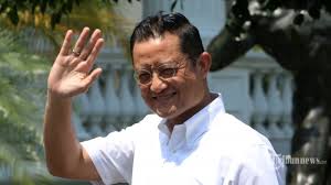 Penetapan tersangka terhadap juliari batubara merupakan serangkaian dari operasi tangkap terkini, juliari batubara pun telah menyerahkan diri ke kpk sekira pukul 02.45 wib dini hari tadi. Minta Dibebaskan Dalam Kasus Korupsi Bansos Juliari Batubara Punya Harta Rp 47 M Ini Daftarnya Tribunnews Com Mobile