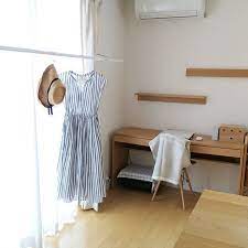 おしゃれに部屋干ししたい 洗濯ものがカラッと乾く便利な 室内物干し をご紹介 folk 室内 室内物干し 部屋干し