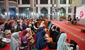 It costs nothing to send and receive messages, and while the web design is as basic as it ever. Indonesian Singles Propose Marriage Without Dating Arab News