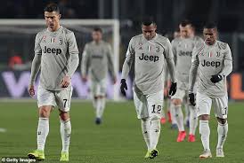 O duelo entre alemanha e portugal na euro 2020 terminou em 4 x 2 para os alemães, com gosens e cristiano ronaldo marcando um dos gols de cada seleção. Atalanta Star Robin Gosens Admits Cristiano Ronaldo Frostily Rejected His Request For His Shirt Daily Mail Online