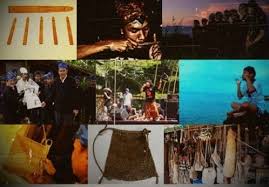 Pakaian adat sunda dan penjelasannya berbicara tentang pakaian adat diwilayah indonesia memang sangat menarik, apalagi kita tahu bahwa indonesia ini terkenal dengan keragaman suku bangsa dan budaya. Suku Sunda Pakaian Rumah Tari Kepercayaan Kekerabatan