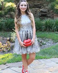 Brooklyn And Bailey On Instagram Throwback To When I Wore Converse To Homecoming Brooklyn Dress With Converse Hoco Dresses Homecoming Outfits