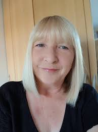 idc about being thick no more i'm pretty & can wear my real hair eat that up