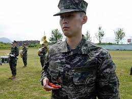Net worth, family, military exemption for tottenham hotspur and south korea stardom from his father's strict training to becoming one half of spurs' deadly strike. Son Heung Min Set To Return To Tottenham After Coming Top Of Class In Military Training Football London