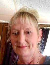 Donna Myers's Instagram, Twitter & Facebook