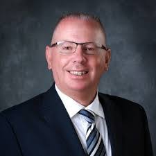 Mark Ferrare's Instagram, Twitter & Facebook