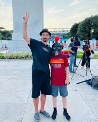 In the mean time, enjoy the trials and tribulations of growing a real. Kevin Richardson Kevinscottrichardson Instagram Photos And Videos