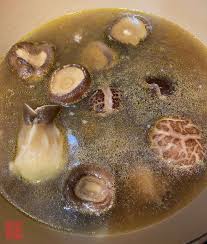 2 chicken carcass bone, ingredients a, 8 pork ribs / bone meat, 8 pcs abalone, 10 pcs dried scallop, 10 pcs dried oysters, 8 pcs shitake mushroom, 1 medium size black fungus, 2 pcs ginseng, solomons seal — yuk chu, codonopsis root — dong sum, 5 pcs red dates, 5 pcs black dates. Easy Buddha Jumps Over The Wall ä½›è·³ç‰† Auntie Emily S Kitchen