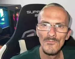 Hommage à Tom Simson