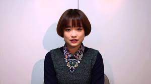 大原櫻子 as 小枝理子 - お正月メッセージ - YouTube