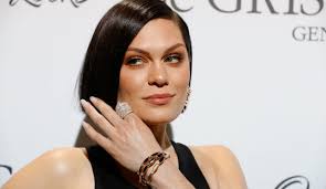 Trouvez les wang feng images et les photos d'actualités parfaites sur getty images. Huh Jessie J Is Competing In China S The Singer Competition Lipstiq Com