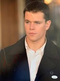 MATT DAMON HAND SIGNED 11x14 COLOR PHOTO SEXY BOURNE IDENTITY ACTOR JSA