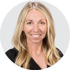 Rachelle Jansen's Instagram, Twitter & Facebook