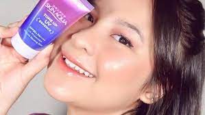Apabila kulit tidak terlindungi maka sinar uv a maupun uv b yang memapar kulit secara langsung bisa menjadi penyebab kulit susah putih dan cerah. 5 Tone Up Sunscreen Untuk Melindungi Sekaligus Mencerahkan Kulit Seketika