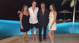 The mendes family, consisting of aaliyah, shawn, their mother karen. Does Shawn Mendes Have A Sister Meet Aaliyah Mendes