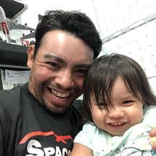 Danny Moreira's Instagram, Twitter & Facebook